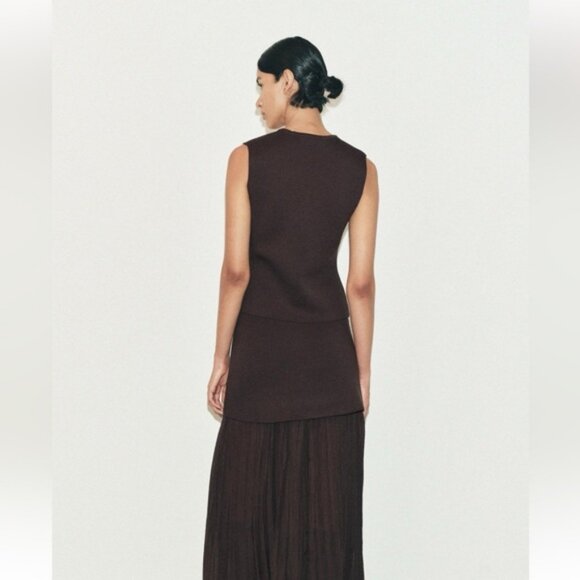 ZARA BASIC KNIT GOLD BUTTON TOP - Picture 5 of 8